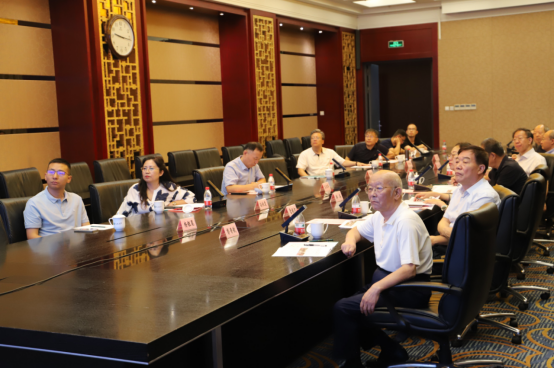 第2题_杨钰昆_20240828_8.28山西大学杏花村学院第二届学术委员会第一次会议新闻稿_1799.png